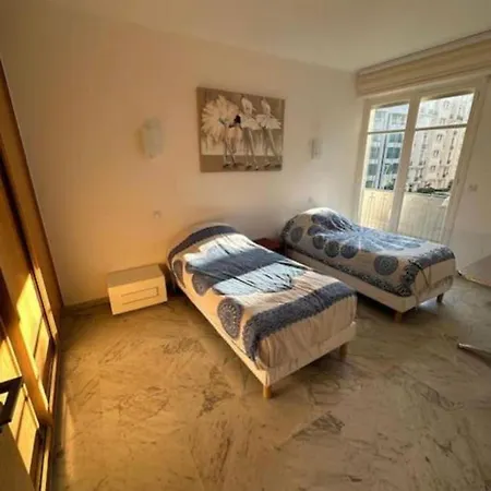 La Sainte Astreuse - Checkin Autonome Appartement *