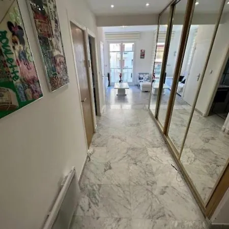 La Sainte Astreuse - Checkin Autonome Apartment *